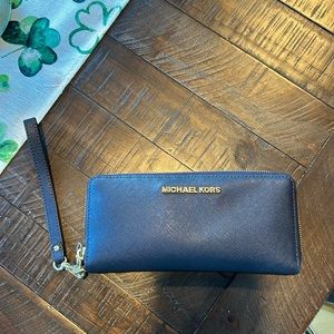Michael Kors navy blue wristlet